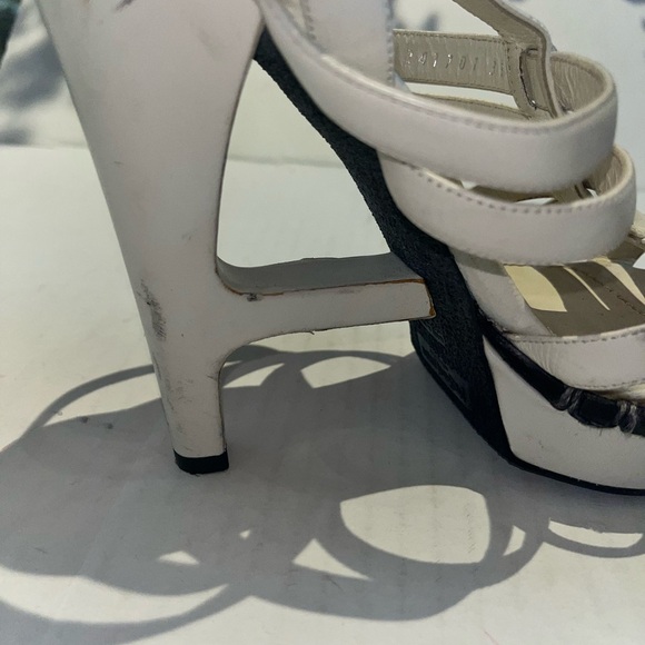 Yves Saint Laurent Gladiators - Picture 6 of 8